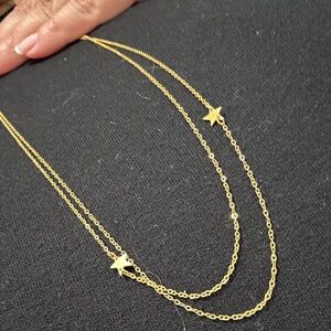 Gold Star Pendant Necklace